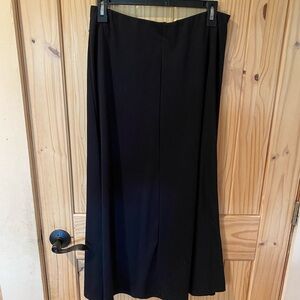 Elegant Black Women's Skirt
